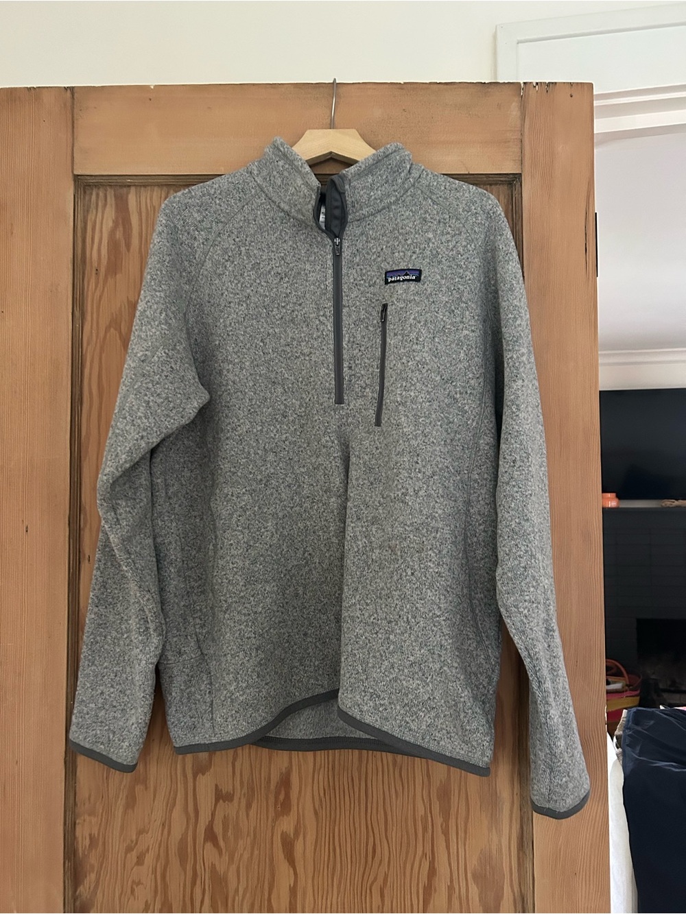 Patagonia Men’s Heather Gray Half-Zip Fleece Pullover